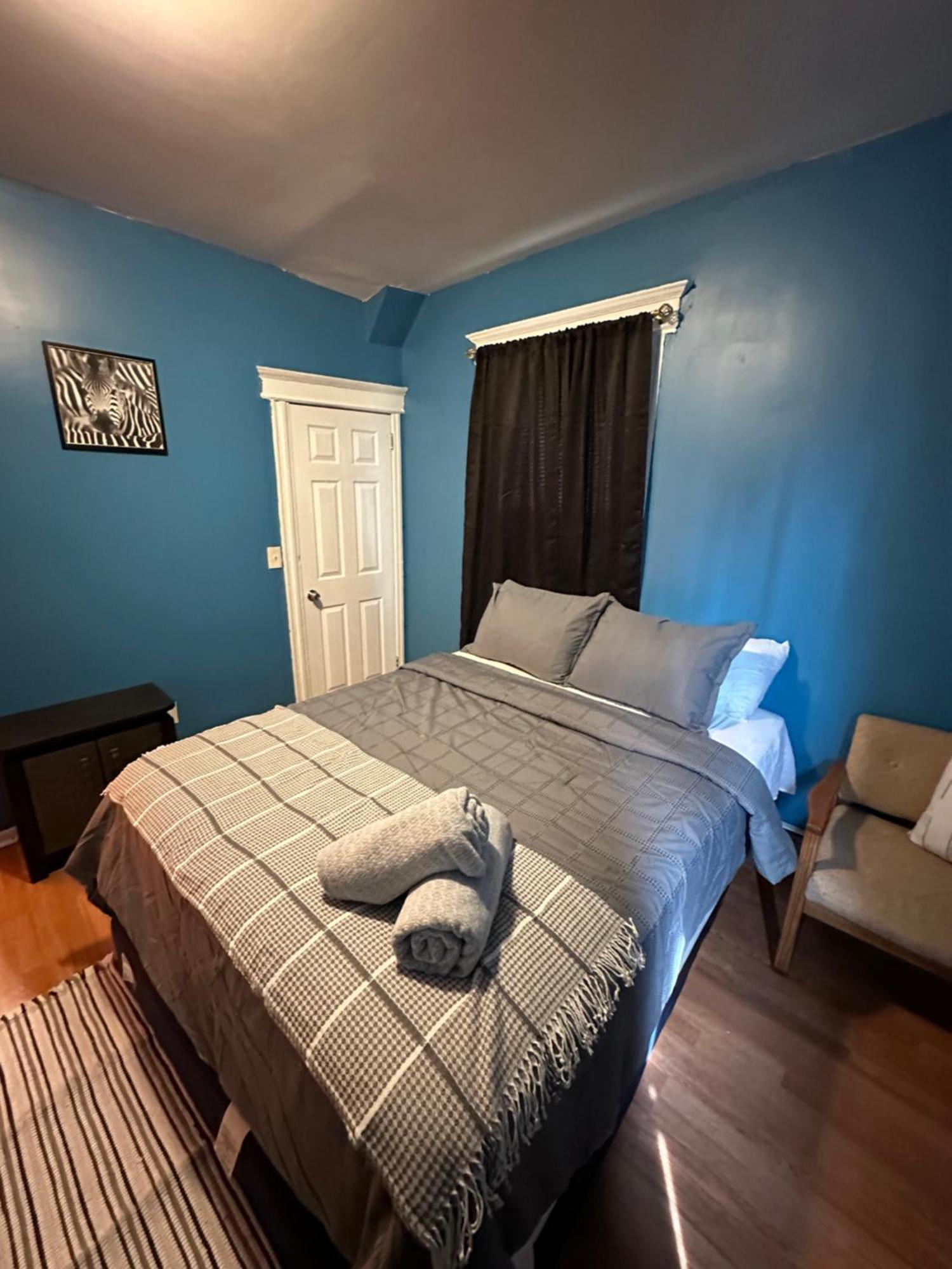 Fidelia Jade Room Queen Bed Minutes From Newark Liberty International Airport And Newark Penn Station Экстерьер фото