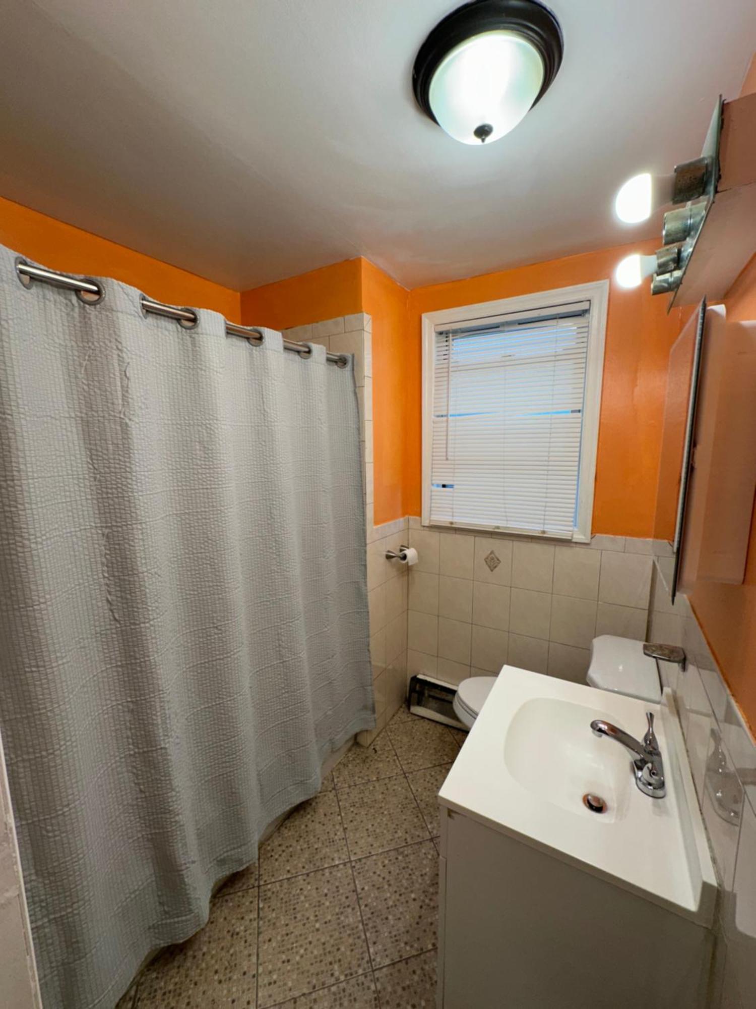 Fidelia Jade Room Queen Bed Minutes From Newark Liberty International Airport And Newark Penn Station Экстерьер фото